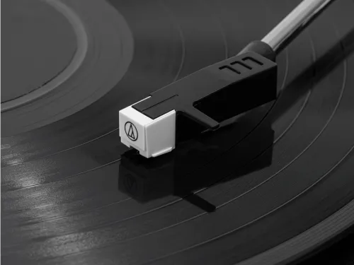 Gramofon Victrola Eastwood II VTA-74-BLK-INT Manualny Napęd paskowy Bluetooth Czarny