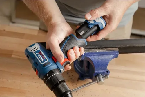 Wiertarko-wkrętarka akumulatorowa DEDRA Maus DED7331 Zestaw z ładowarką