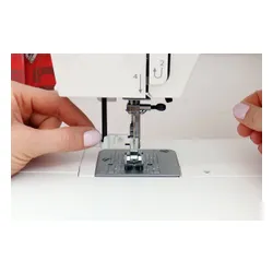 Maszyna do szycia Janome 1522RD