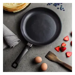FISSLER Levital+ 28 cm - patelnia do naleśników nieprzywierająca
