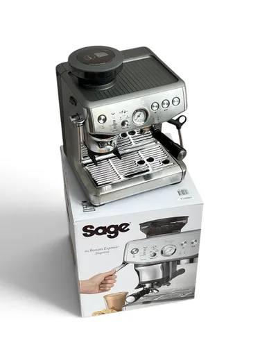 Kolbowy ekspres do kawy Sage Impress Express SES876BSS - outlet