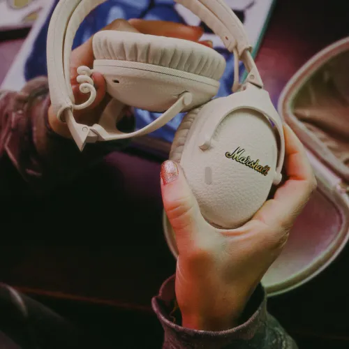 Słuchawki nauszne MARSHALL Monitor III ANC Kremowy