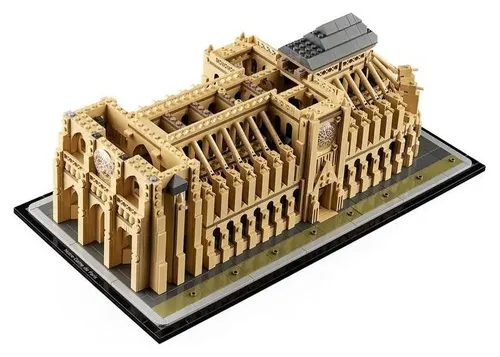 Конструктор LEGO Architecture 21061 Нотр-Дам в Париже