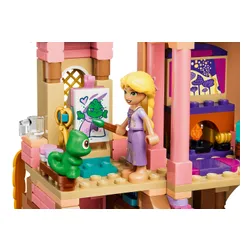 LEGO 43297 Disney: Замок Рапунцель, набор кубиков 6+