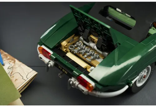 LEGO 11381 Icons Jaguar Type E