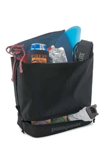 Kosmetyczka / organizer Patagonia Black Hole MLC Cube - black