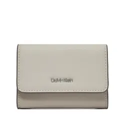 Большой женский кошелек Calvin Klein CK Must Trifold Sm_Block K60k611435 DK Ecru / Stony Beige / Medium Taupe PC4