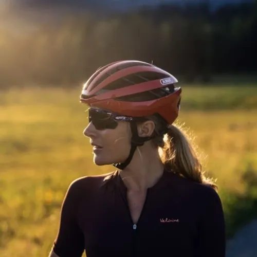 Kask rowerowy Abus Aventor