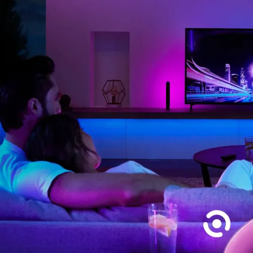 Taśma LED Philips Hue White and Colour Ambiance Lightstrip Plus + Hue Mostek