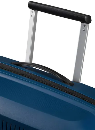 American Tourister Aerostep'in Geniş Genişletilebilir Valizi -donanma Mavisi