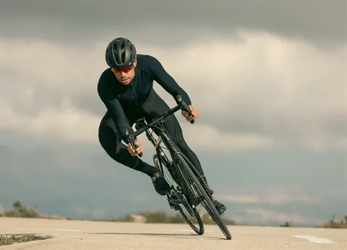 Kask rowerowy LAZER Strada KinetiCore