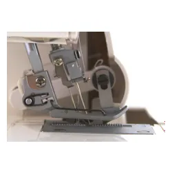 Maszyna do szycia Overlock ŁUCZNIK 820 D-5