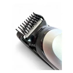 Trymer Braun MGK7320 BLK/SILV 8 nasadek 100min - outlet
