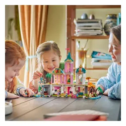 LEGO Klocki Disney 43267 Zamek księżniczek i królewskie zwierzaki