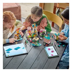 LEGO Klocki Disney 43267 Zamek księżniczek i królewskie zwierzaki