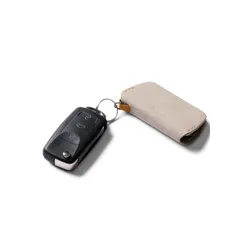 Skórzane etui na klucze Bellroy Key Cover (third edition) - tahini