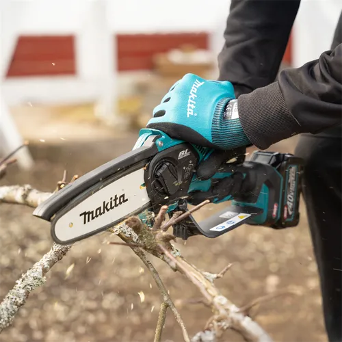 Pilarka łańcuchowa do gałęzi Makita XGT UC029GM202 1x4.0Ah