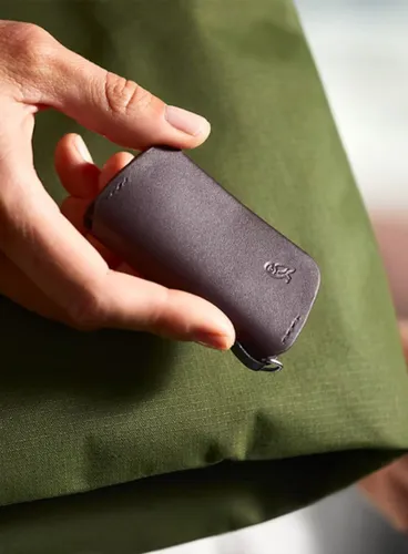 Skórzane etui na klucze Bellroy Key Cover (third edition) - deep plum