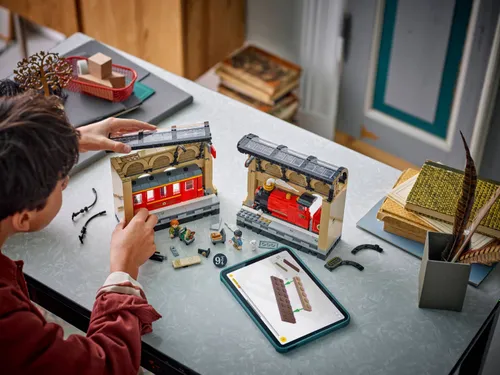 LEGO 76450 Harry Potter Book nook: Ekspres do Hogwartu