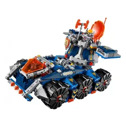 Конструктор Lego Nexo Knights автомобиль Axl (70322)