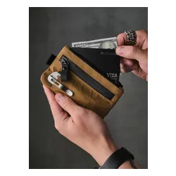 Portfel saszetka Alpaka Zip Cardholder - coyote brown