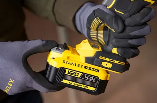 Klucz udarowy STANLEY V20 SFMCF940M1-QW