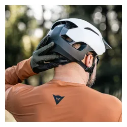 Kask rowerowy Dainese Linea 03 white/black