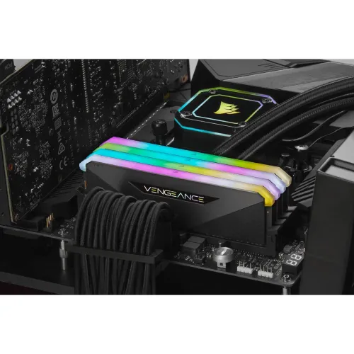 Pamięć RAM Corsair Vengeance RGB RT DDR4 32GB (2x16GB) 3200 CL16 Czarny