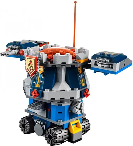 Конструктор Lego Nexo Knights автомобиль Axl (70322)