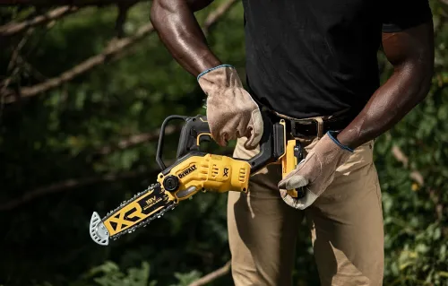 Piła akumulatorowa DEWALT DCMPS520N-XJ