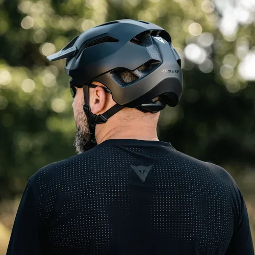 Kask rowerowy Dainese Linea 03 black/black