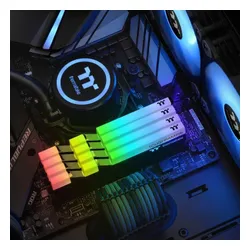 Pamięć Thermaltake Toughram RGB, DDR4, 16 GB, 3200MHz, CL16 (R009D408GX2-3200C16A)