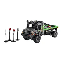 LEGO Technic Ciężarówka Mercedes-Benz Zetros z napędem na 4 koła 42129