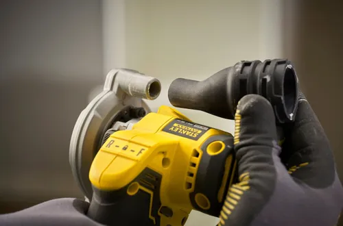 Pilarka tarczowa STANLEY Fatmax SFMCM300B-XJ akumulatorowa