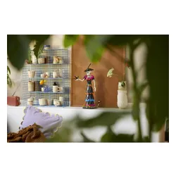 LEGO 21372 IDEAS Pani Catrina