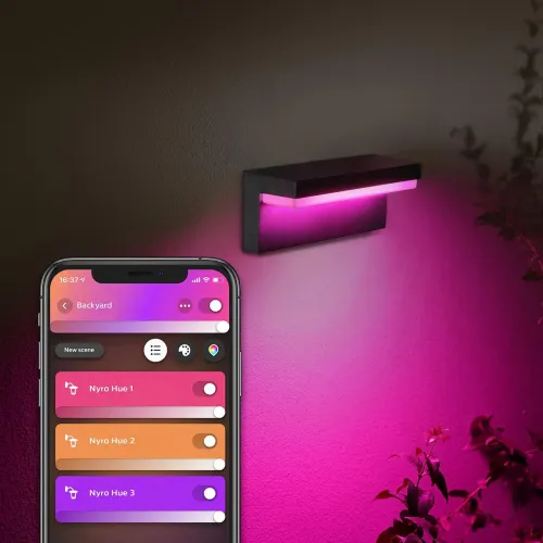 Kinkiet zewnętrzny Philips Hue White and Colour Ambiance Nyro Wall Lantern