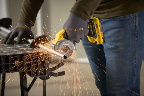 Pilarka tarczowa STANLEY Fatmax SFMCM300B-XJ akumulatorowa