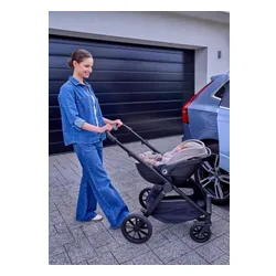 Fotelik samochodowy LIONELO Moxie i-Size 40-87 cm (0-13 kg) Czarny