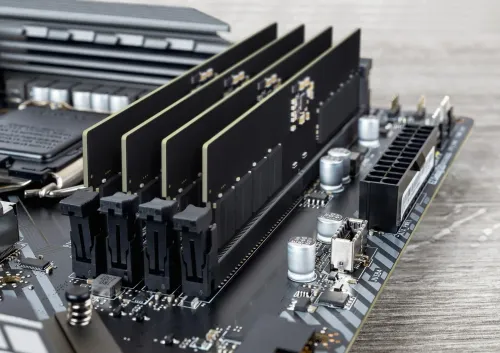 Pamięć RAM GoodRam DDR5 32GB 5600 CL46 Czarny