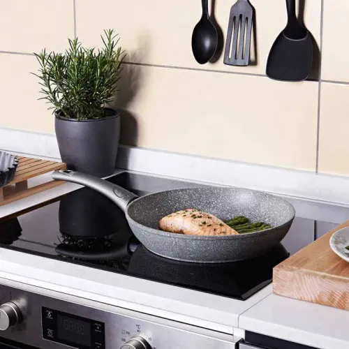 TOGNANA PureRoq 30 cm - patelnia nieprzywierająca