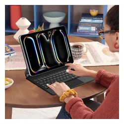 Etui na iPad Pro 13 cali TECH-PROTECT SmartCase Magnetic Czarny Klawiatura