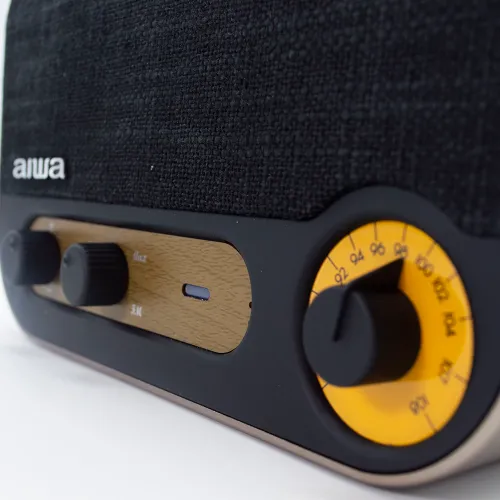 Radioodbiornik Aiwa RBTU-600 Radio FM Bluetooth Czarny
