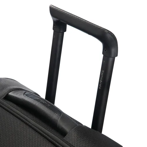 Walizka średnia poszerzana Samsonite X-Rise - black