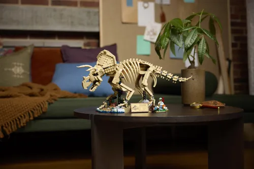 LEGO Jurassic World 77985 Szkielety dinozaurów: triceratops, zestaw klocków