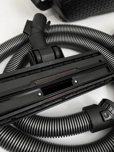 Odkurzacz Miele Guard L1 Cat & Dog 890W Turboszczotka - outlet