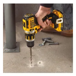 DeWalt Dcd795d2 18V 2 x 2 Ah baterie reîncărcabilă