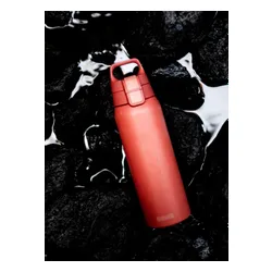 Butelka termiczna Sigg Shield Therm One 0,75 l - eco red