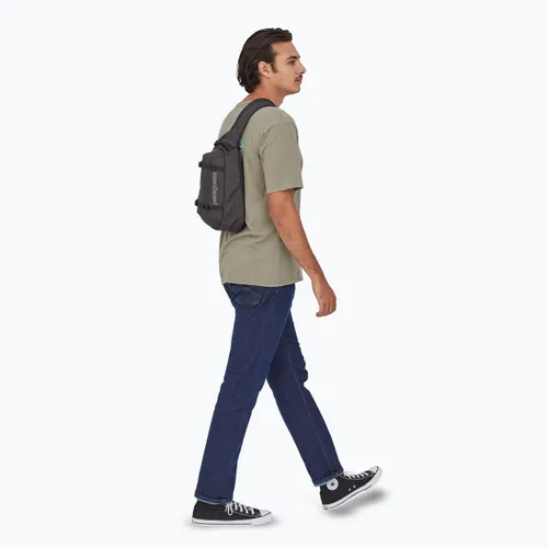 Plecak na ramię Patagonia Atom Sling 8 l black