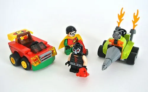 LEGO DC Super Heroes Robin vs. Bane (76062)