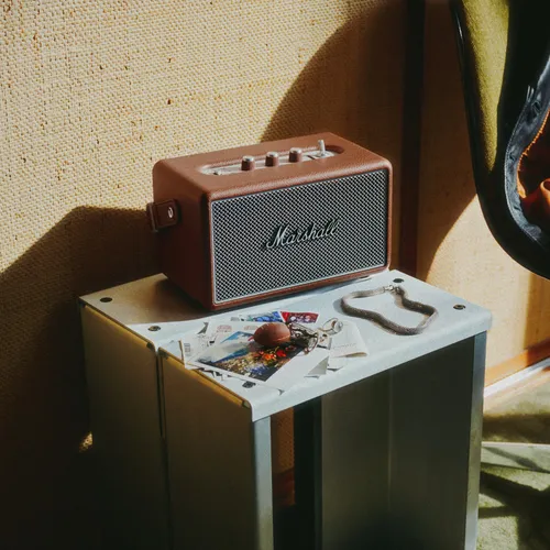 Głośnik mobilny MARSHALL Kilburn III Brązowy